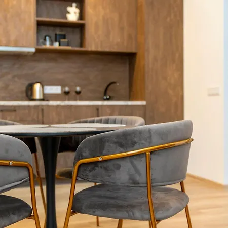 Apartment Station No1 *